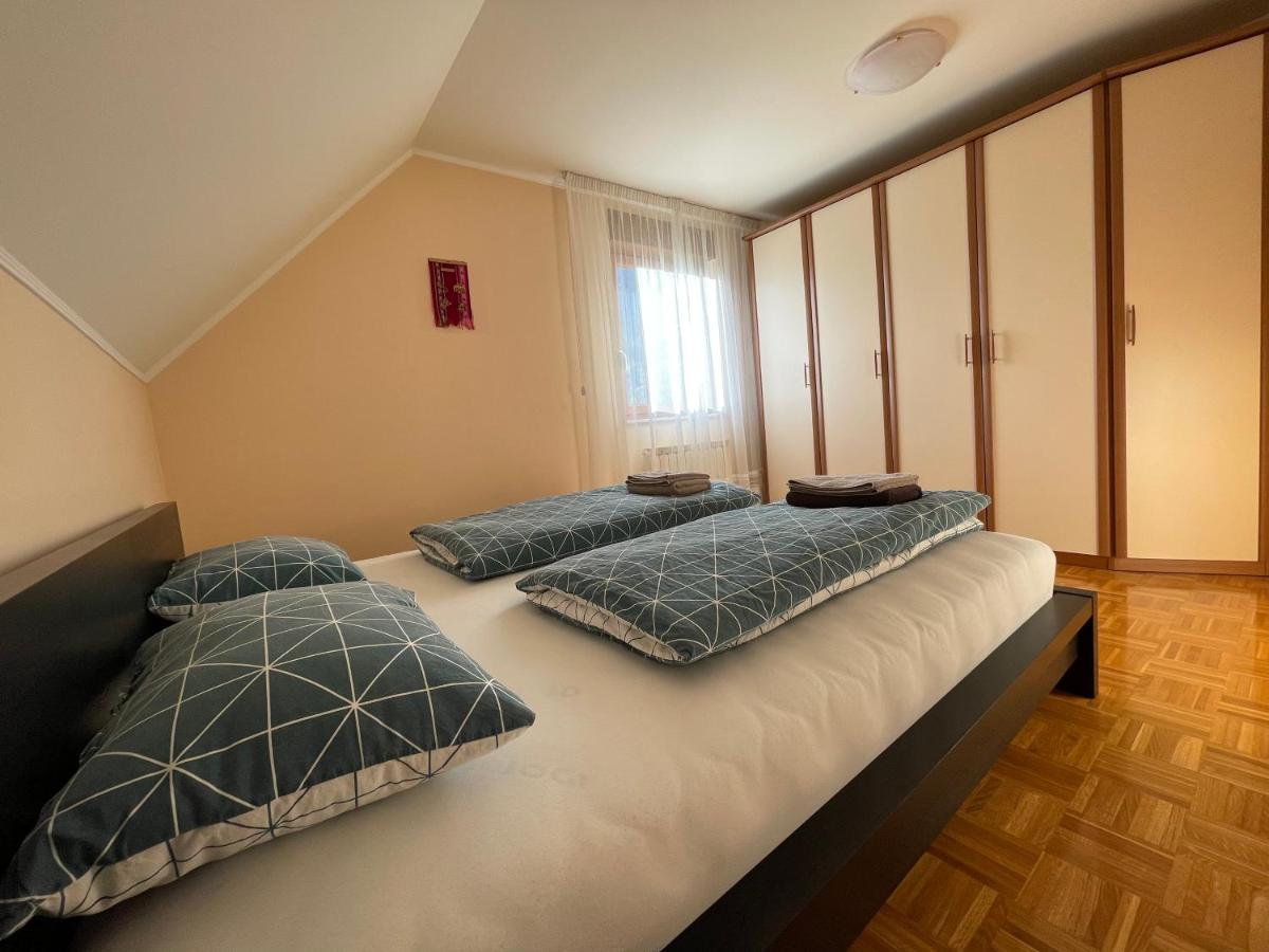 Isonzo Apartment โบเว็ก ภายนอก รูปภาพ