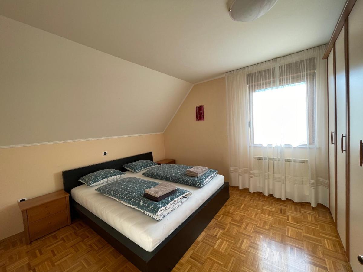 Isonzo Apartment โบเว็ก ภายนอก รูปภาพ